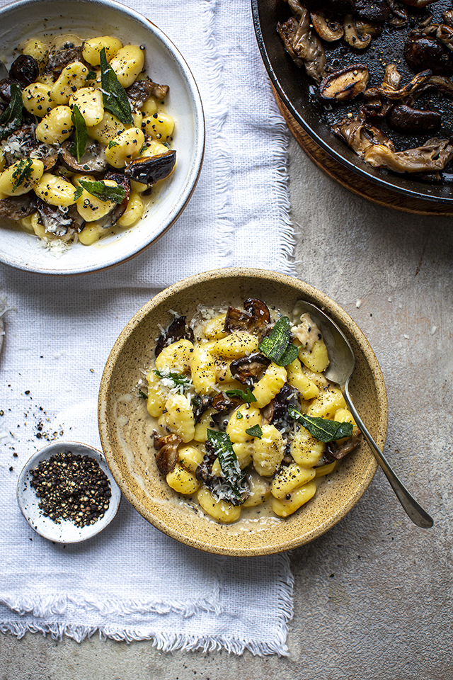 Cacio E Pepe Gnocchi with Mushrooms | DonalSkehan.com