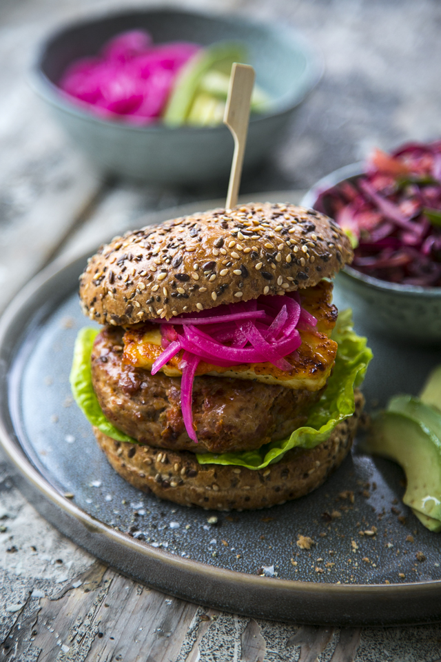 Chorizo Chicken Burgers with Quick Pickle Onions, Haloumi & Red Cabbage & Seed Slaw | DonalSkehan.com, A nice change from a classic beef burger! 
