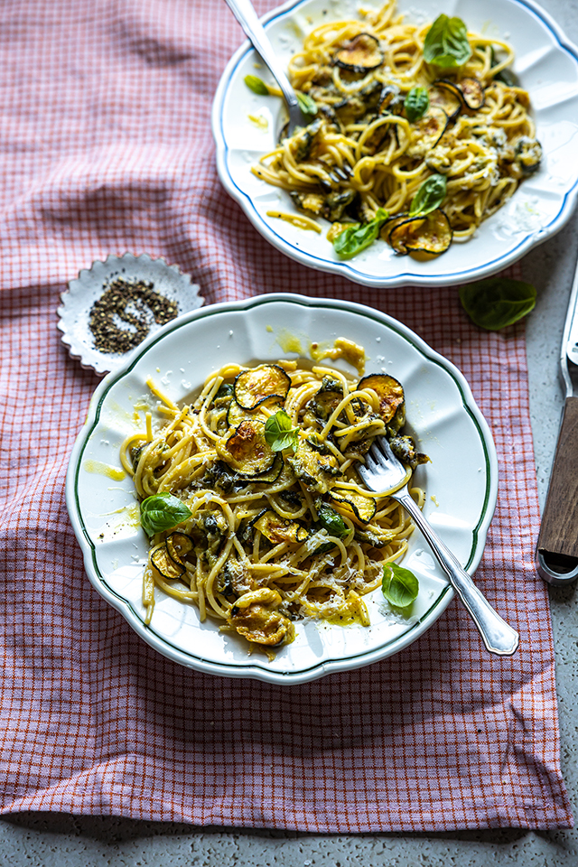 Easy Weeknight Pasta Dinners - Donal Skehan | EAT LIVE GO