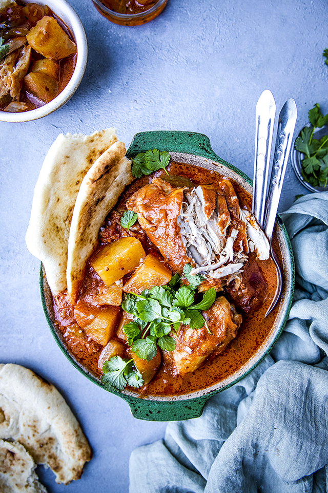 Slow Cooker Butter Chicken with Potatoes | DonalSkehan.com
