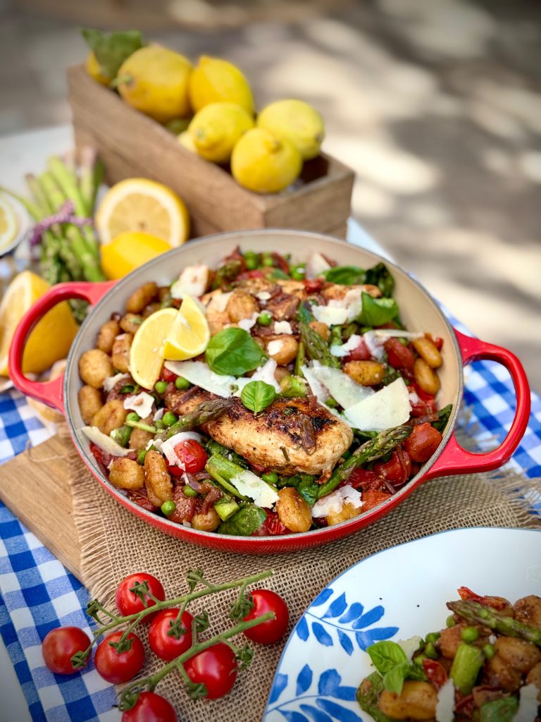 One Pan Garlic & Rosemary Summer Chicken | DonalSkehan.com