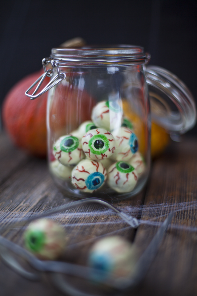Creepy Chocolate Eyeballs | DonalSkehan.com, A real trick AND treat! 