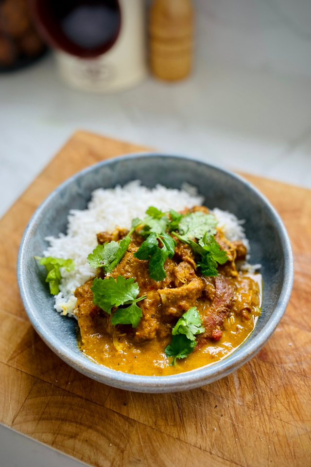 Slow Cooker Chicken Curry | DonalSkehan.com