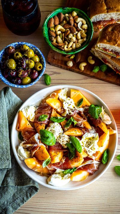 Instagram post from @donalskehan