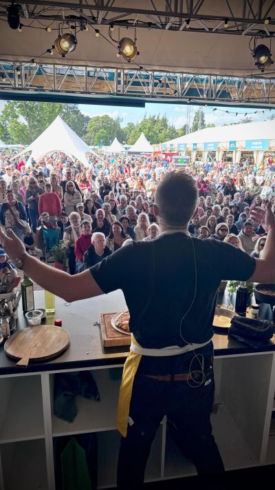 Instagram post from @donalskehan